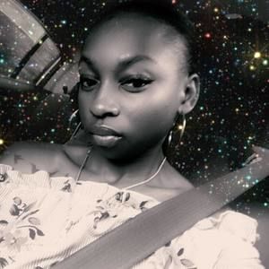 Meet your Posher, Cynthia